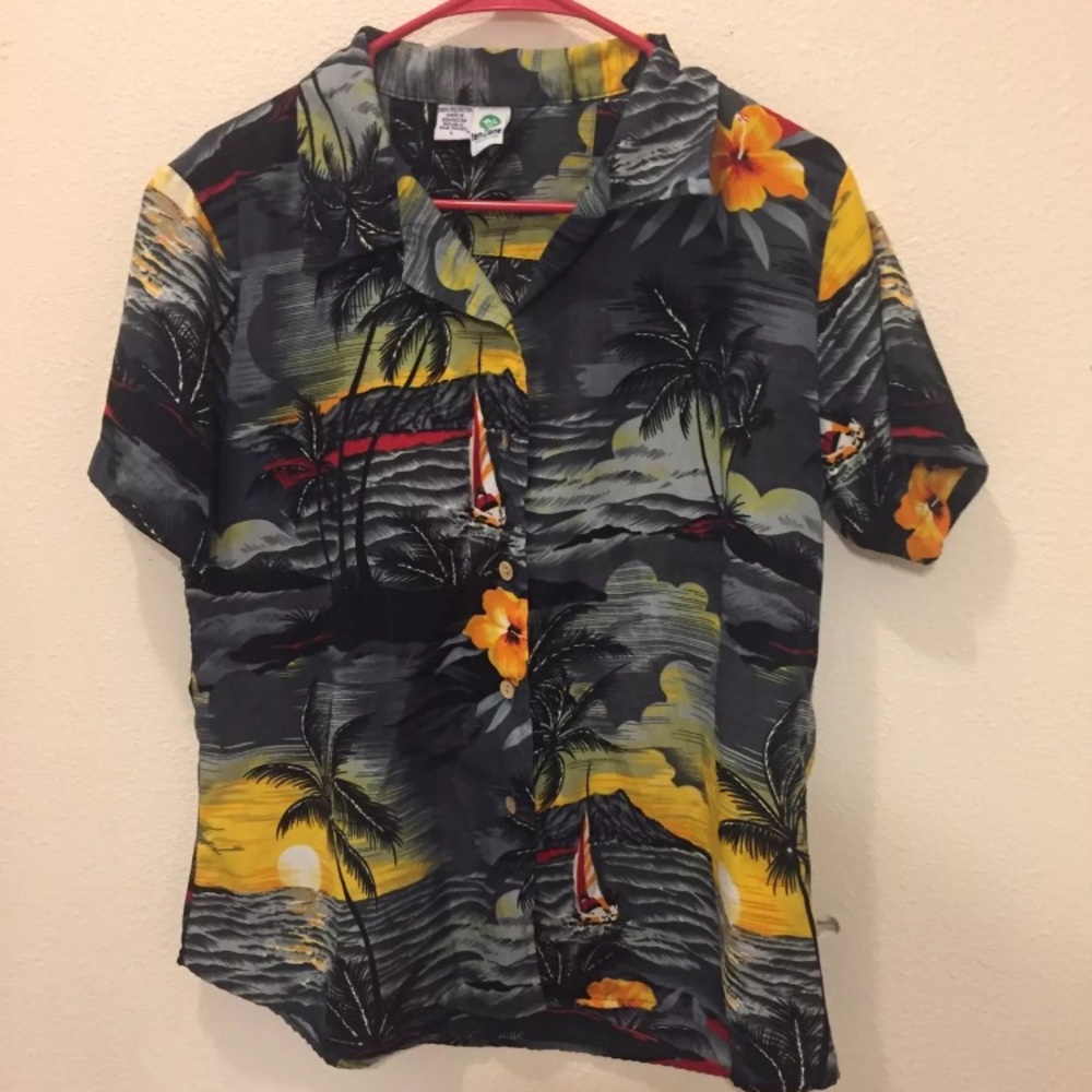 Hawaiian shirt